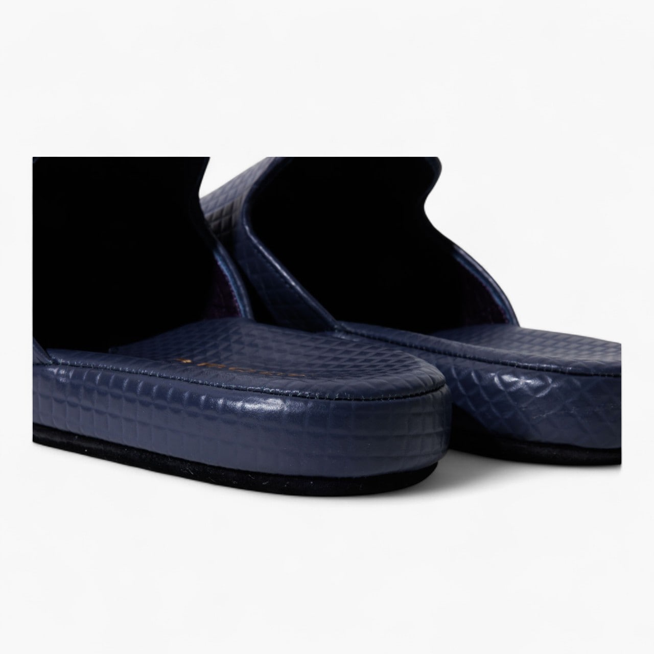 【即日発送・限定1足・送料無料】No.4501アップサイクルモデル 皇室職人の高級スリッパ