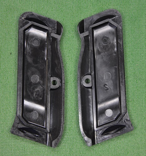 CZ75B グリップパネル　実物 オリジナル　写真掲載ミス貼り直し CZ75B グリップパネル実物 オリジナル写真掲載ミス貼り直し