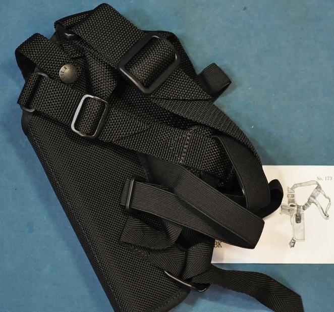 イースト・A ホルスター No.173 バーティカルショルダーM92F,クーガー