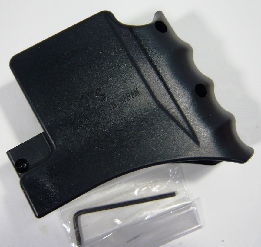 OTS マグウエルフォアグリップ 東京マルイ 電動89式 JGDSF 5.56用