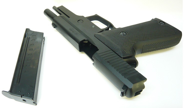 カスタム完成品】 陸上自衛隊P220 スライドカスタム タナカ SIG