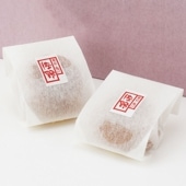 あとひき梅　一粒(和紙)