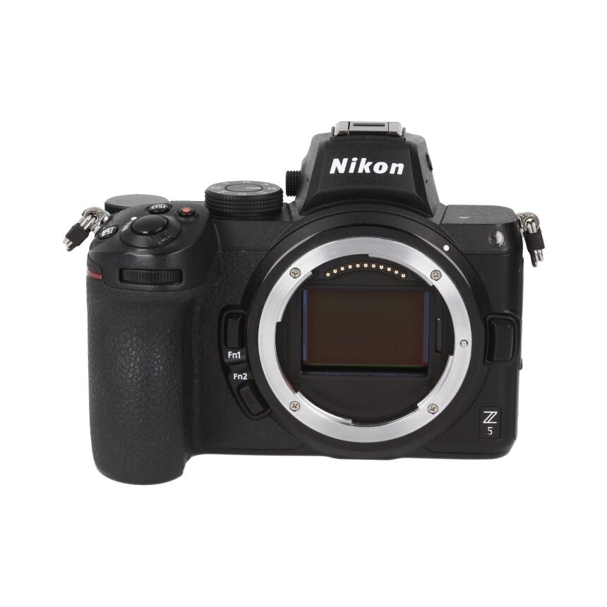 Nikon Z5 BODY ��B��