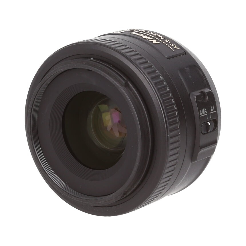 Nikon AF-S DX 35mm F1.8G B