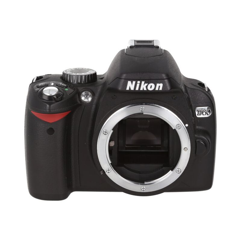 Nikon D60 BODY ��B��