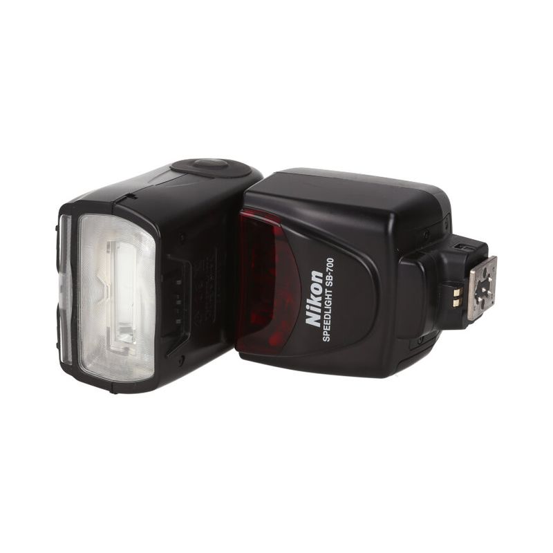 Nikon SB-700  ��B��