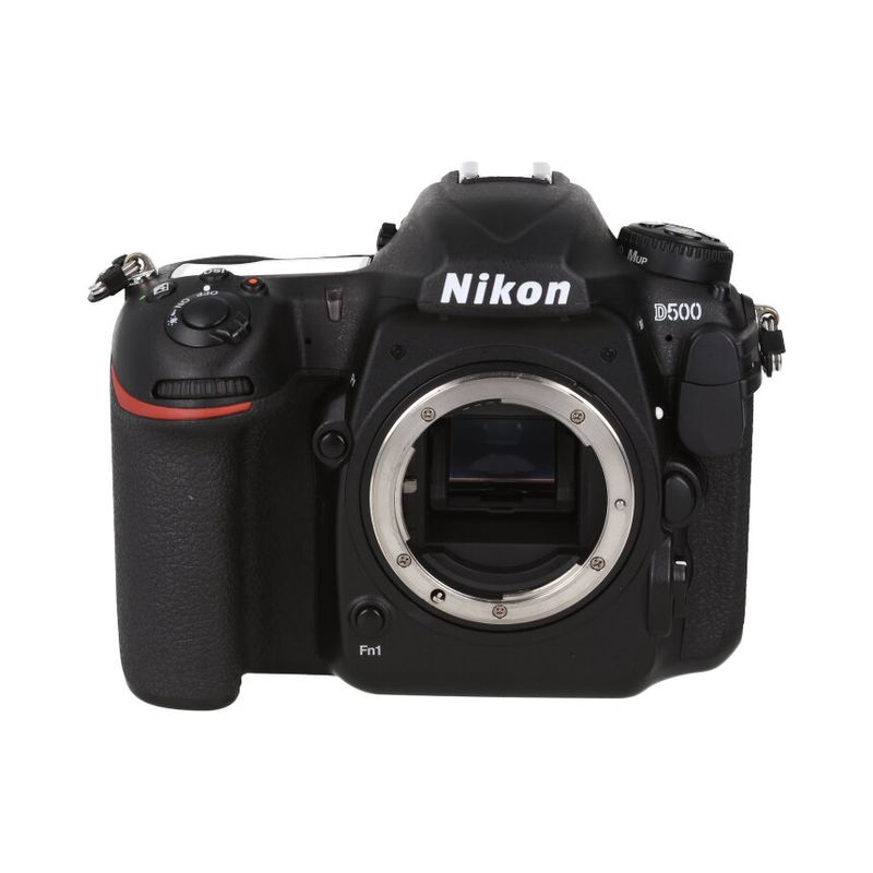 Nikon D500 BODY  ��B��