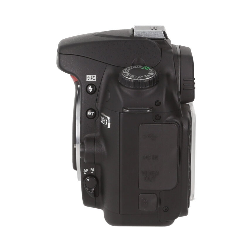 Nikon D80 BODY ��B��