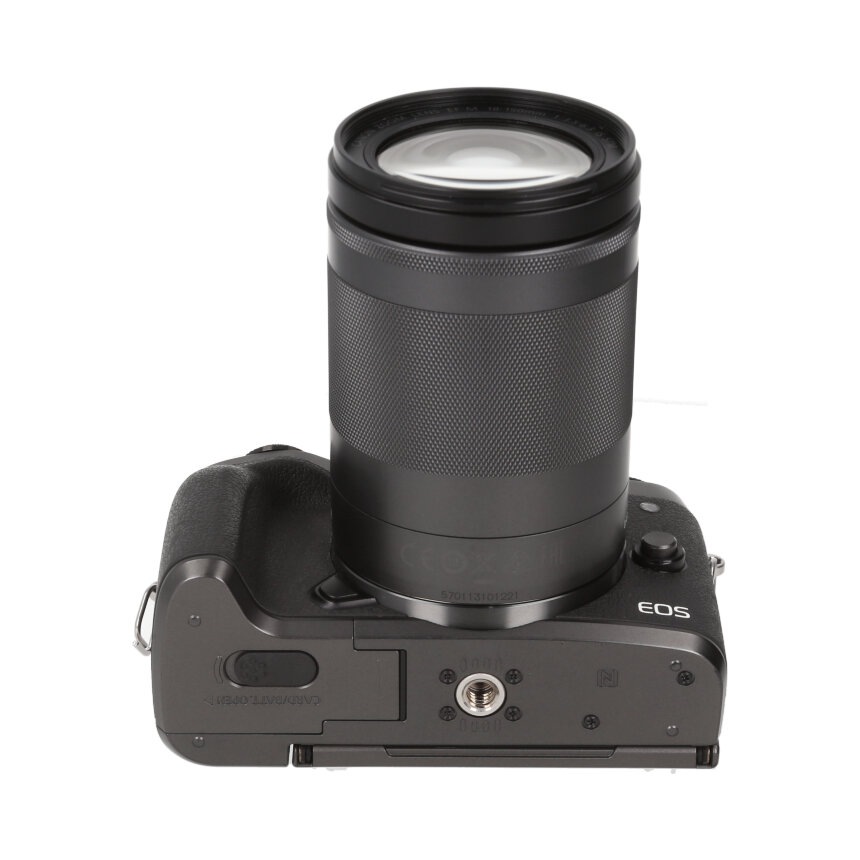 Canon EOS M5 + EF-M18-150 F3.5-6.3 IS STM ��AB��