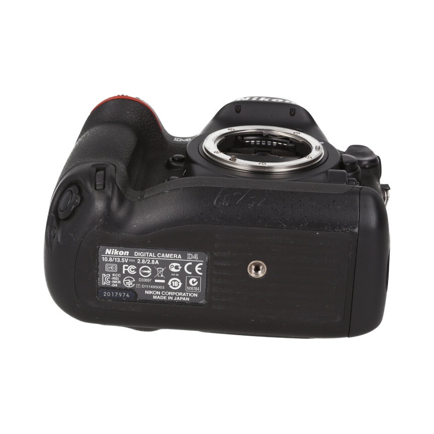 Nikon D4 BODY ��B��