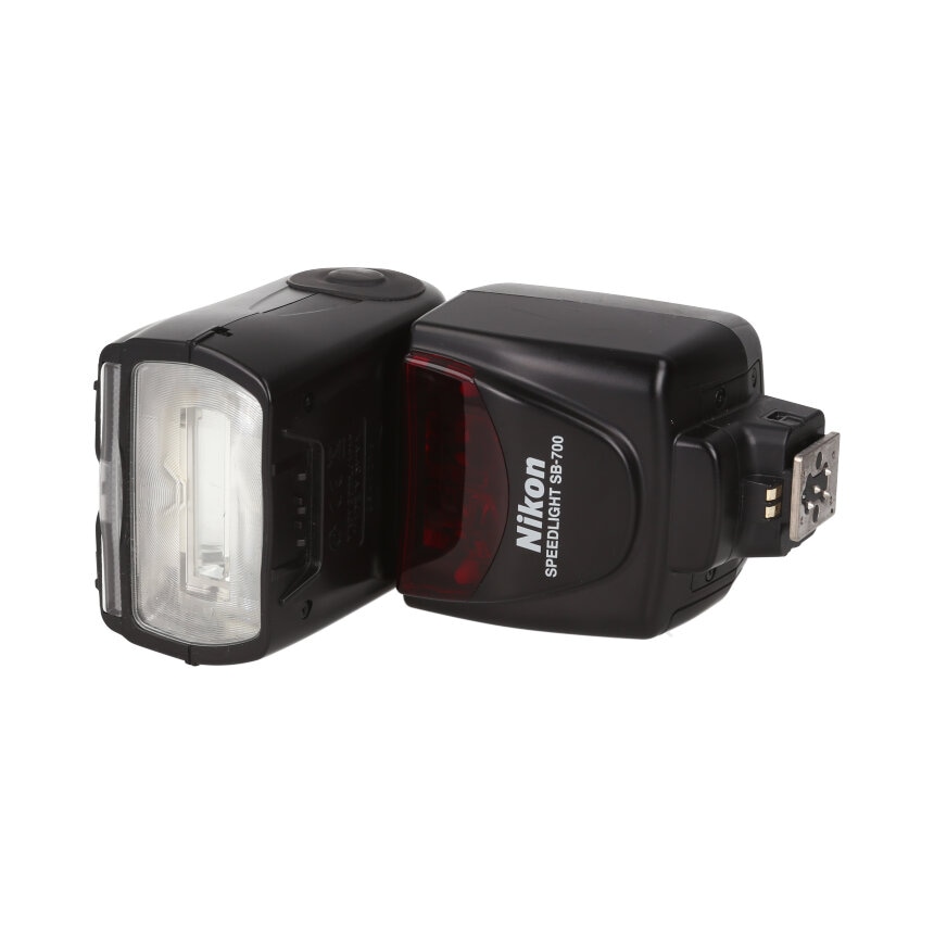 Nikon SB-700  ��B��