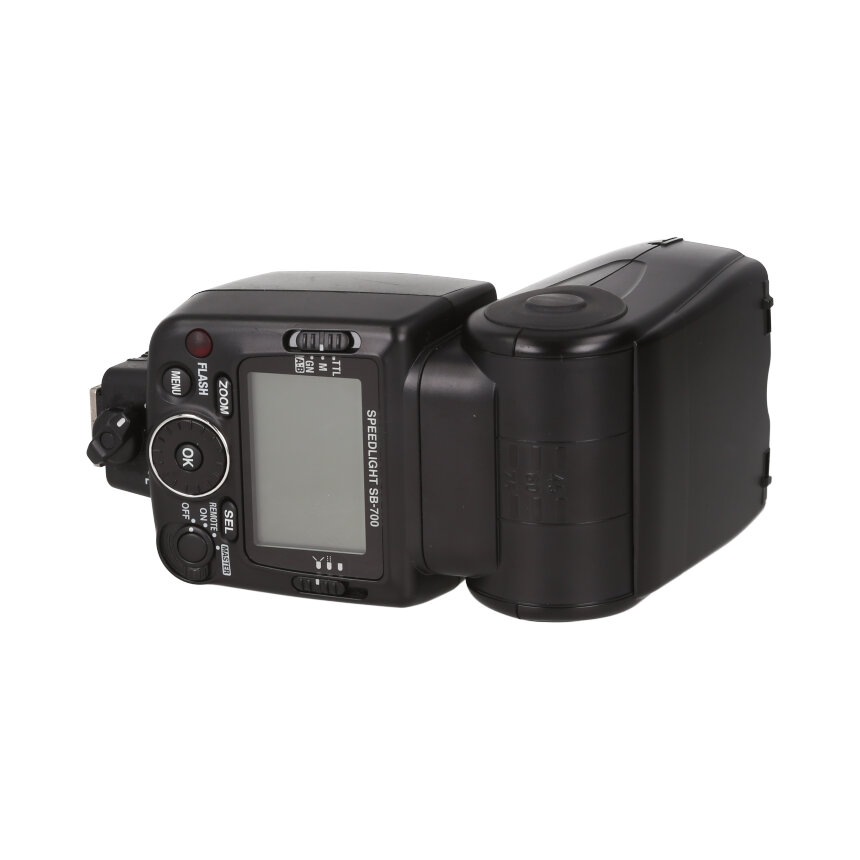 Nikon SB-700  ��B��