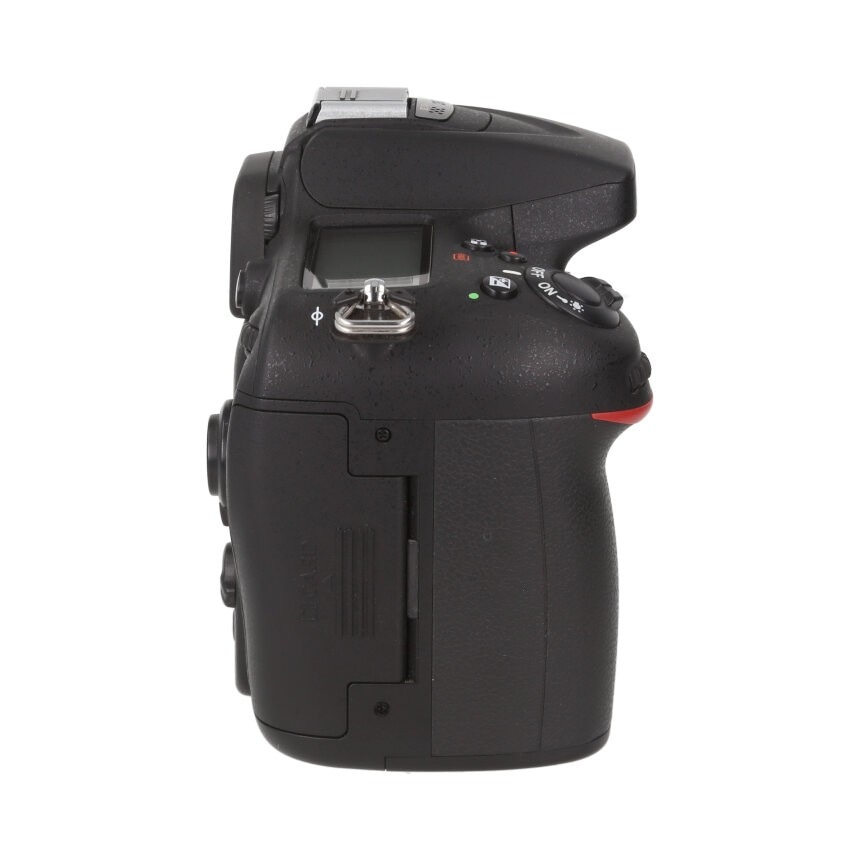 Nikon D7100 BODY ��B��