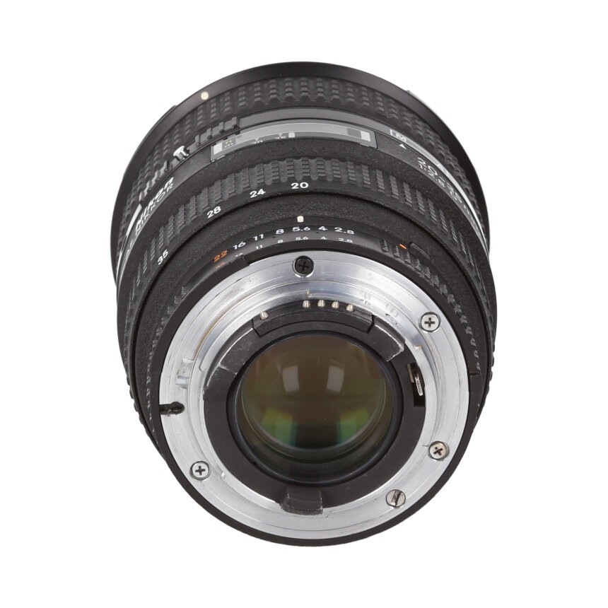 Nikon AF20-35mm F2.8D ��B��
