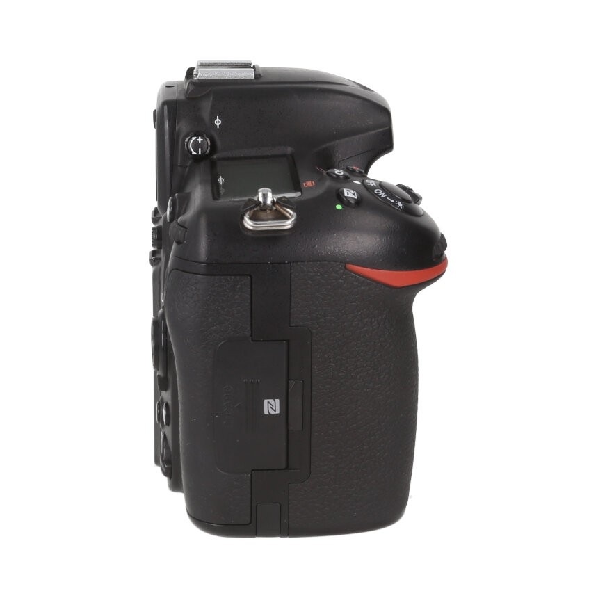 Nikon D500 BODY ��B��