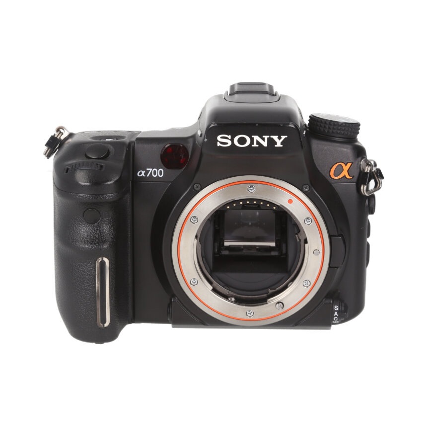 SONY 700 BODY B