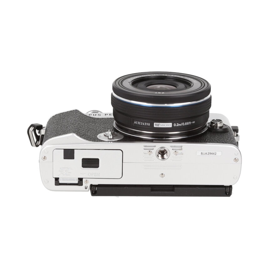 OLYMPUS PEN E-P7 ����С� + 14-42mm EZ �֥�å� ��A��