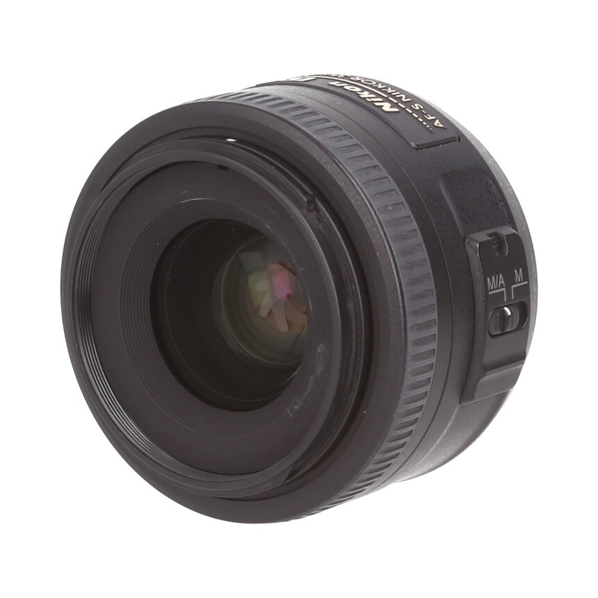 Nikon AF-S DX 35mm F1.8G ��B��