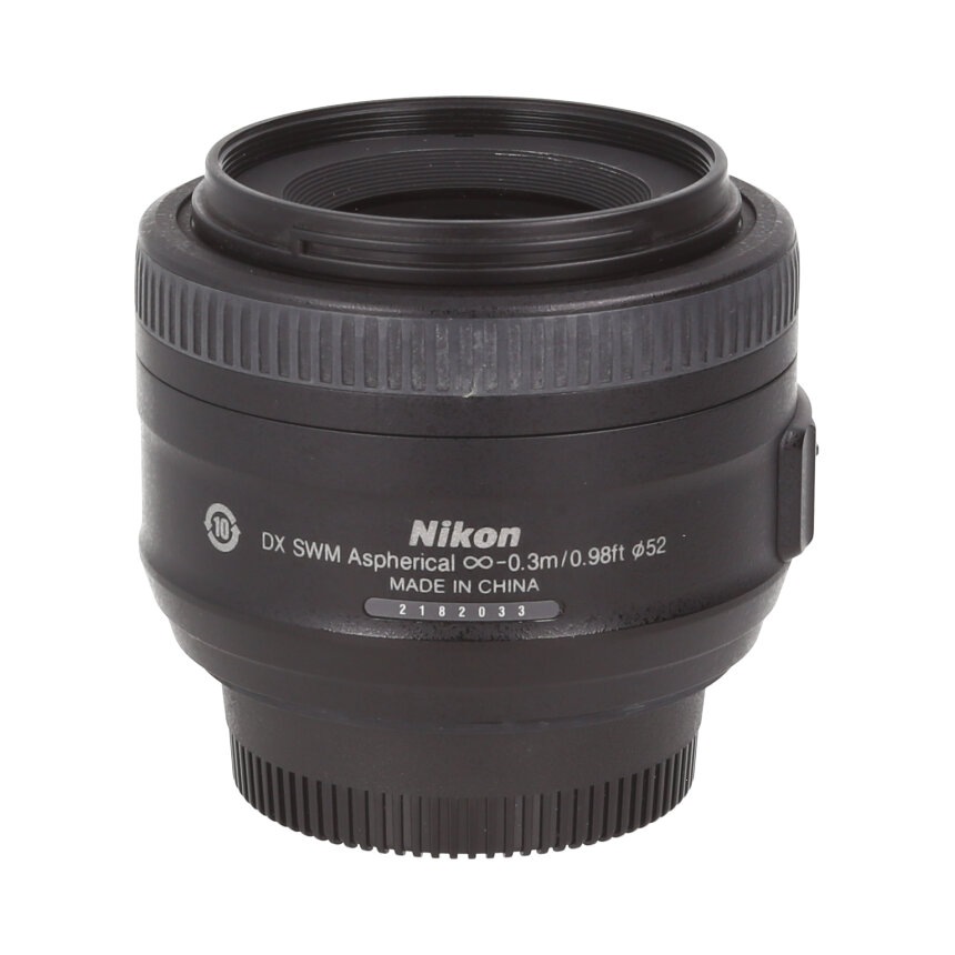 Nikon AF-S DX 35mm F1.8G ��B��