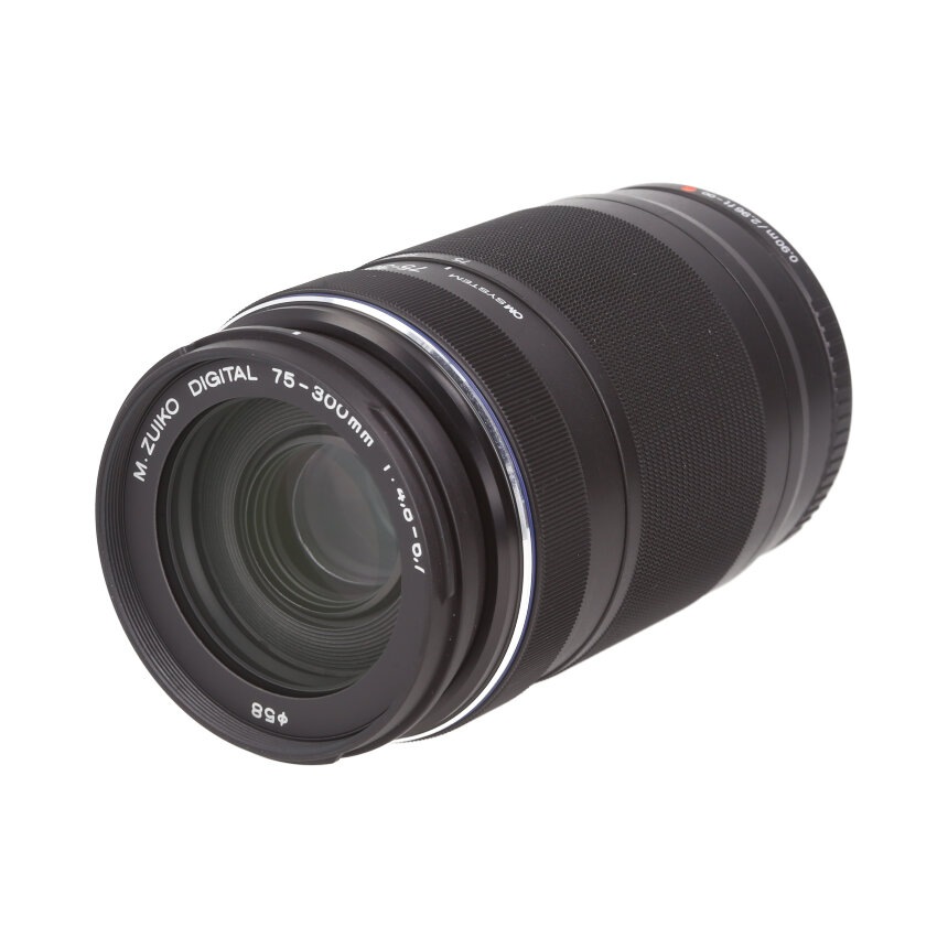 OM SYSTEM M.ZUIKO D 75-300 F4.8-6.7 ED II��B��