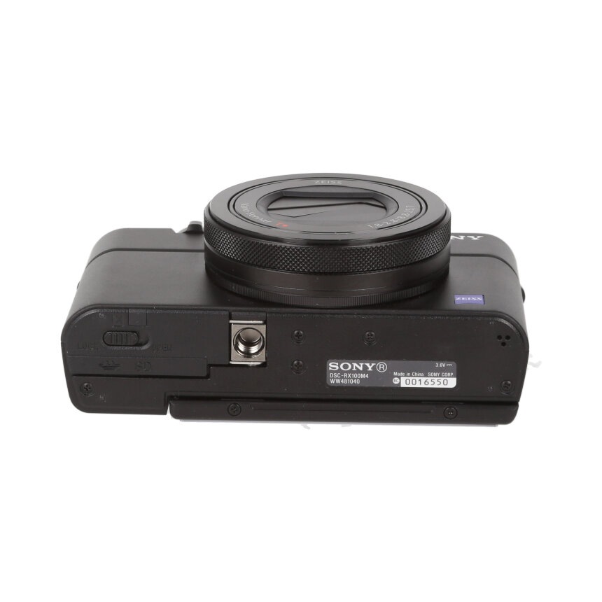 SONY RX100M4 本体と付属品 SONY RX100M4 本体と付属品