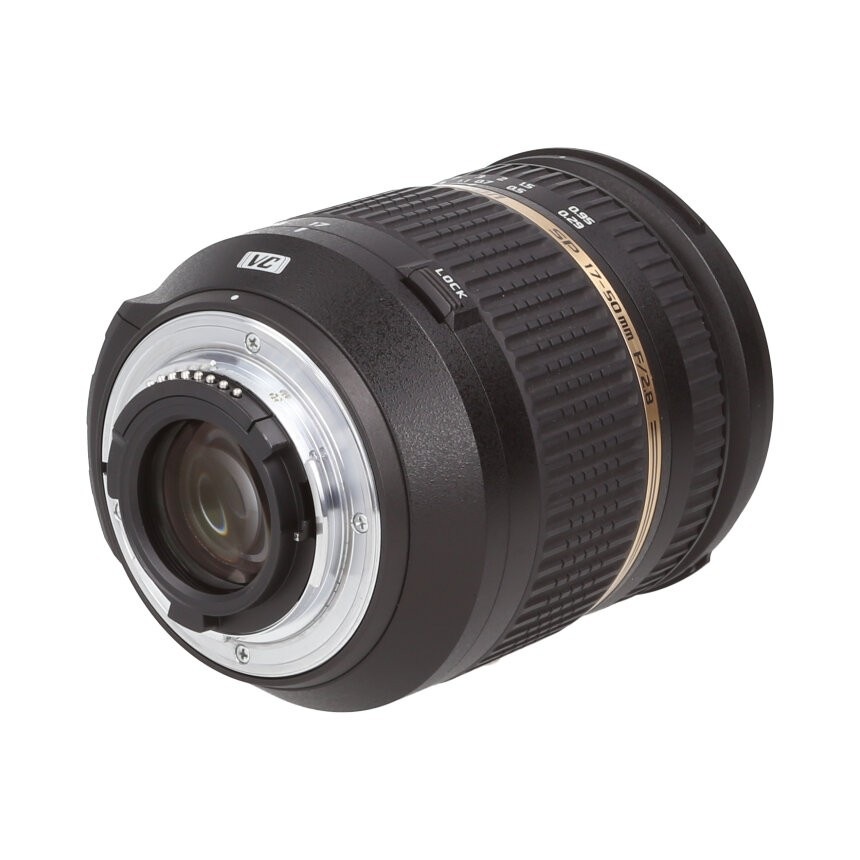 TAMRON SP AF17-50  F2.8 XR Di II VC �˥����B��