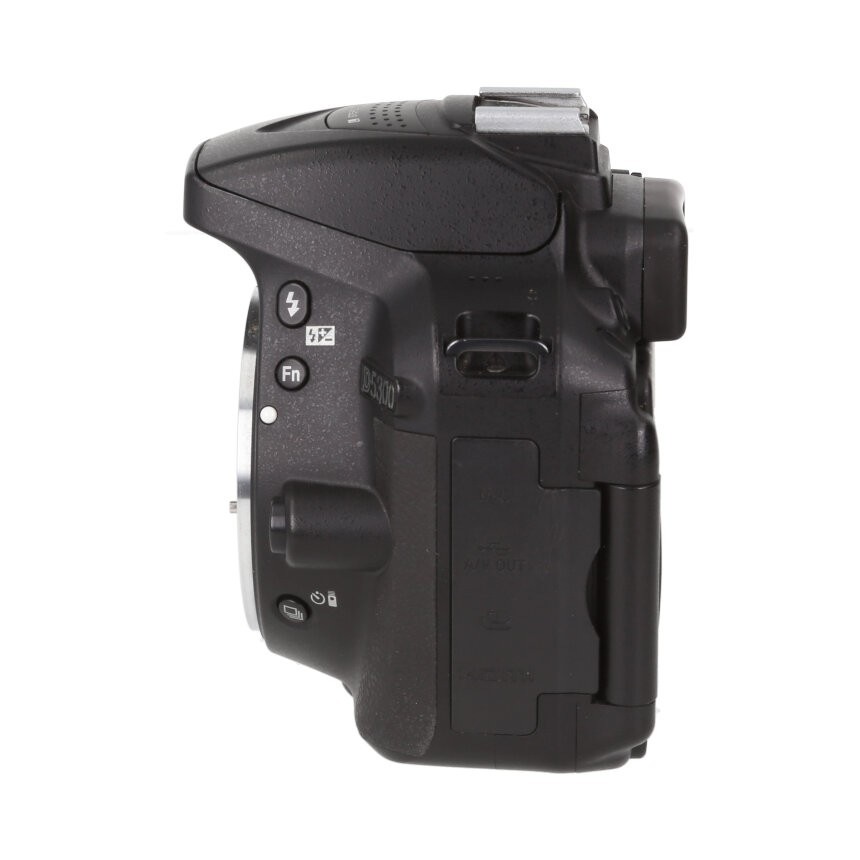 Nikon D5300 �֥�å� BODY ��B��