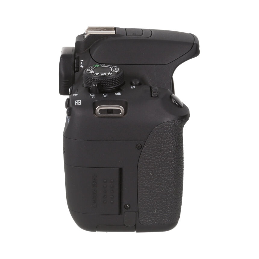 Canon EOS Kiss X7i BODY�� ��AB��