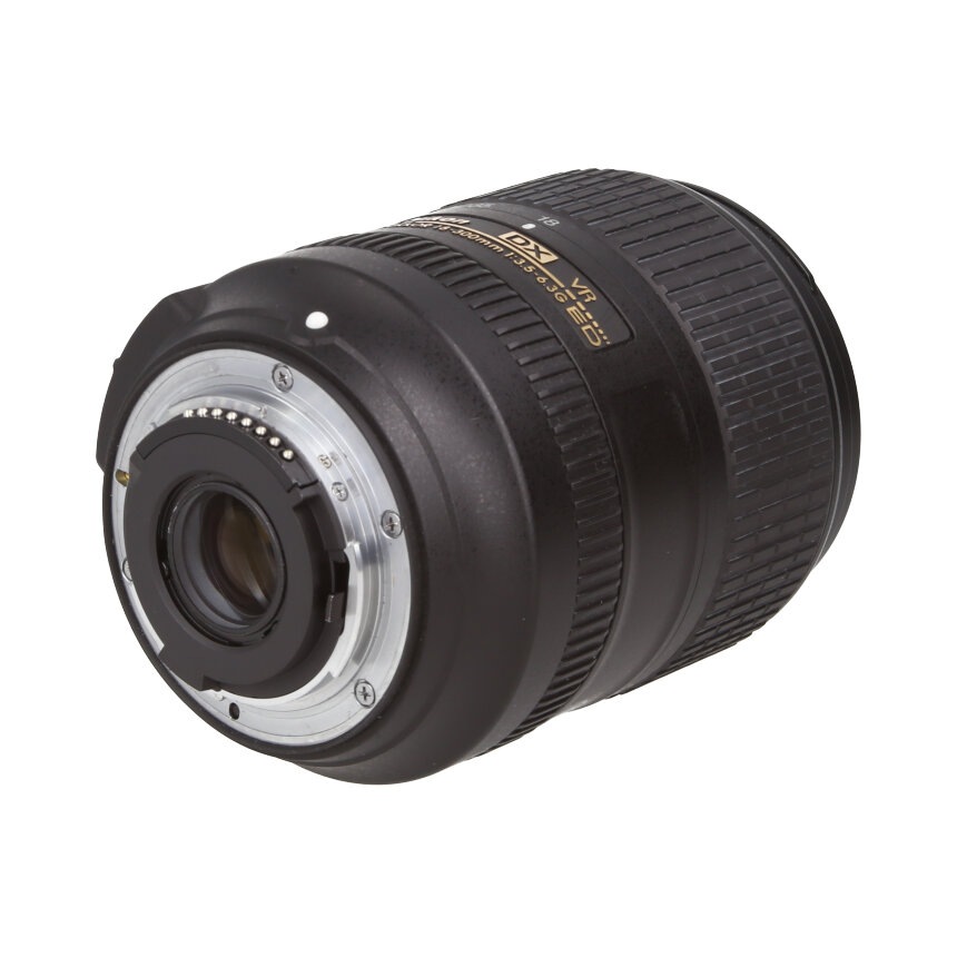 Nikon AF-S DX VR 18-300mm F3.5-6.3G ��B��