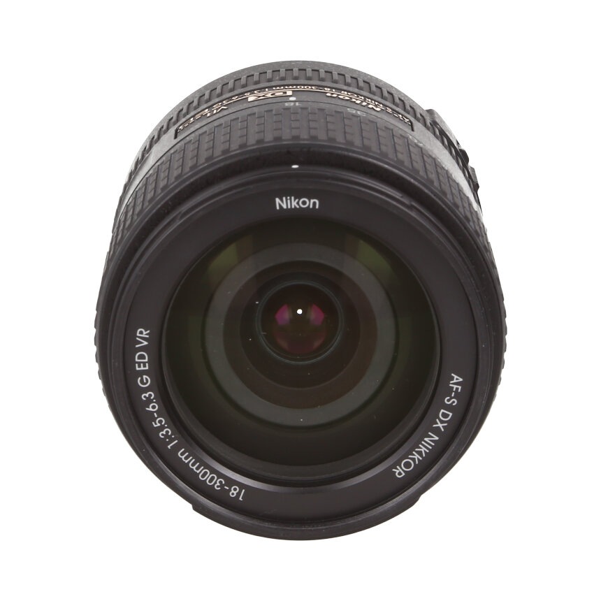 Nikon AF-S DX VR 18-300mm F3.5-6.3G ��B��