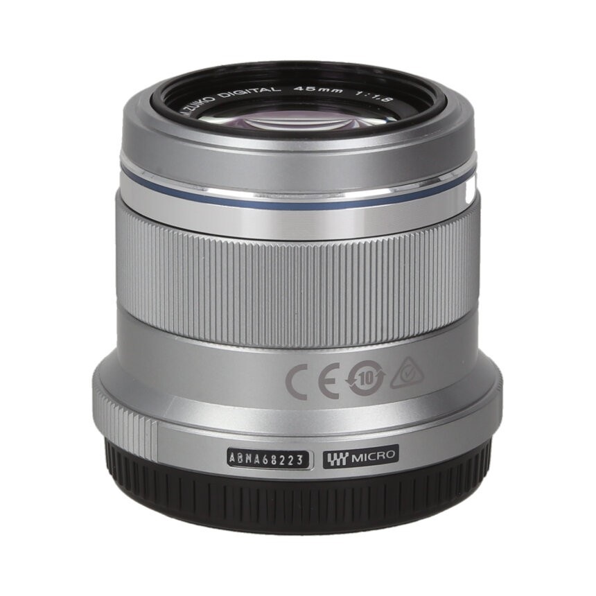 OLYMPUS M.ZUIKO D 45 F1.8 С AB