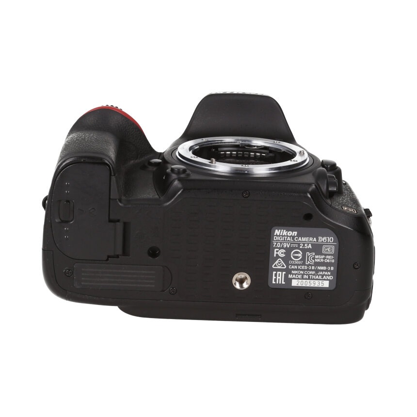 Nikon D610 BODY ��B��