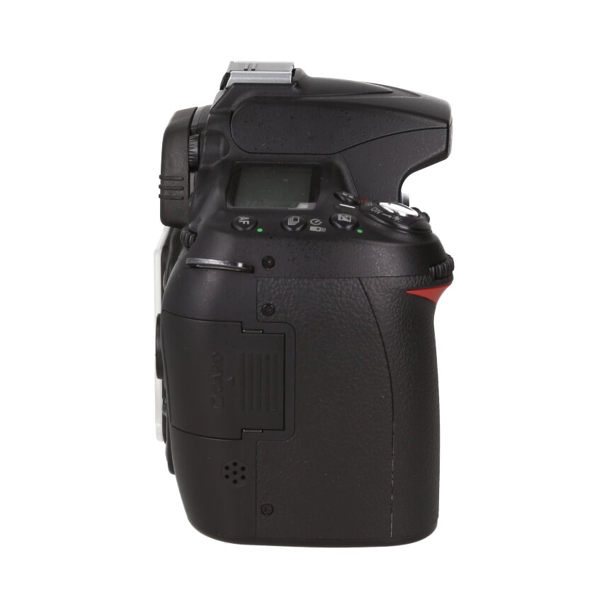 Nikon D90 BODY ��B��