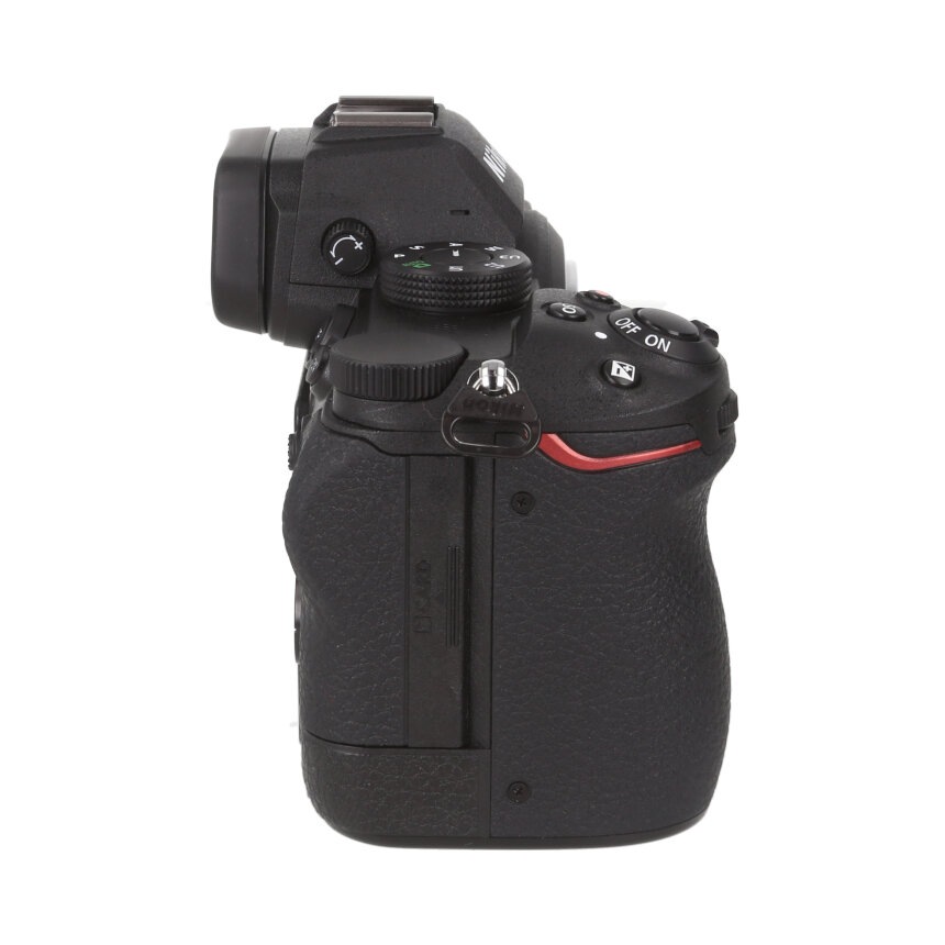 Nikon Z5 BODY ��A��