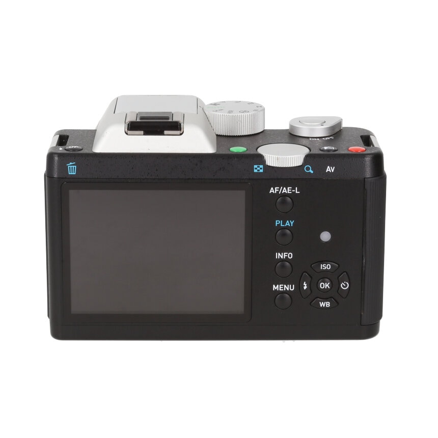 【匿名発送】PENTAX/コンパクトカメラ/ブラック モノクロ専用機の直販限定モデル「PENTAX K-3 Mark III