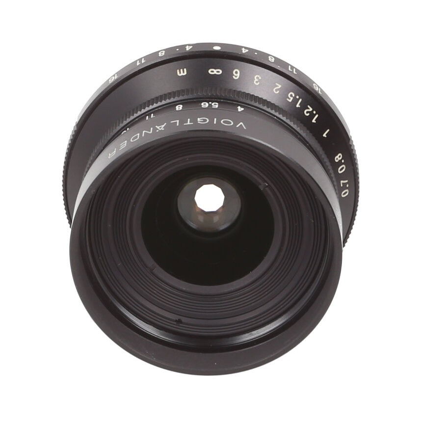 Voigtlander SNAPSHOT-SKOPAR 25mm F4 Black ��B��
