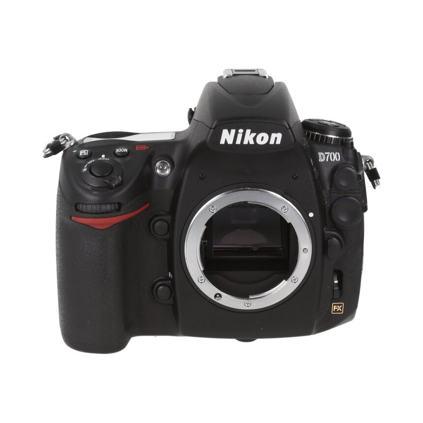 Nikon D700 BODY ��B��