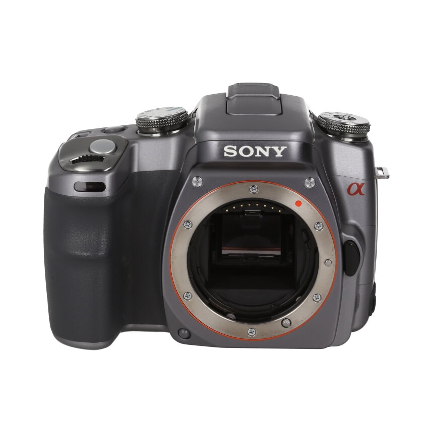 SONY α100 SILVER + DT 18-70mm F3.5-5.6 【B】 | カメラ,ソニー