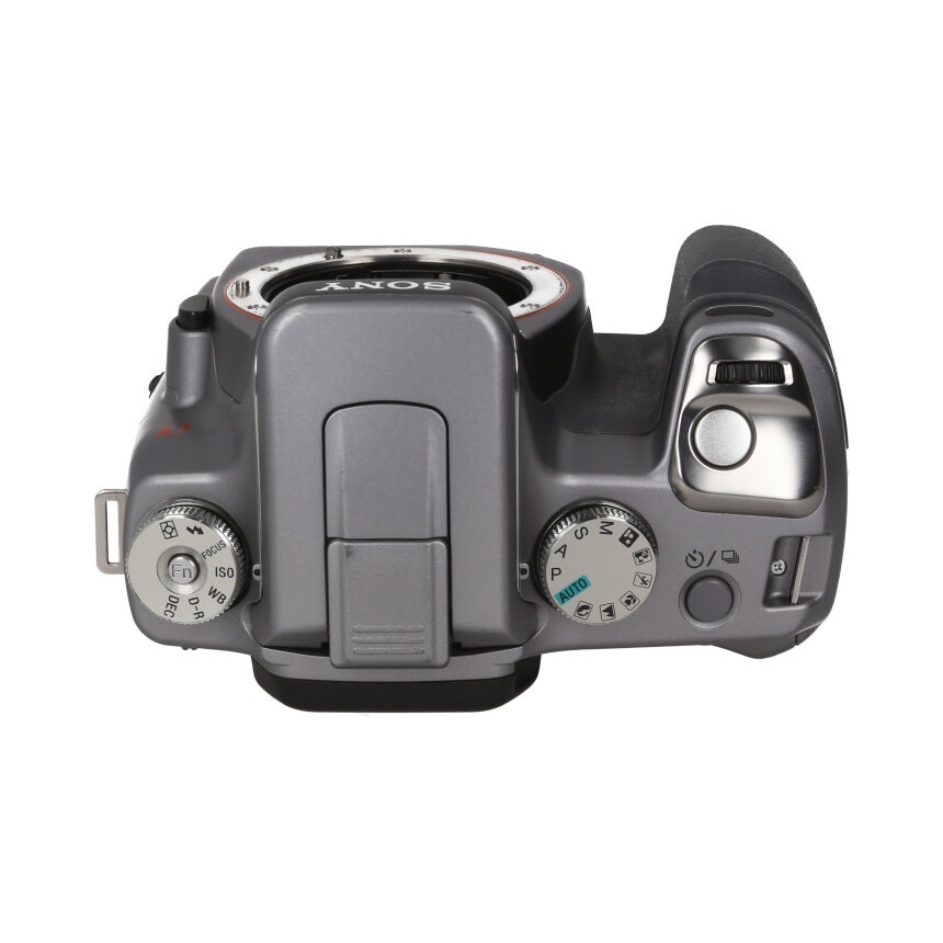 SONY α100 SILVER + DT 18-70mm F3.5-5.6 【B】 | カメラ,ソニー