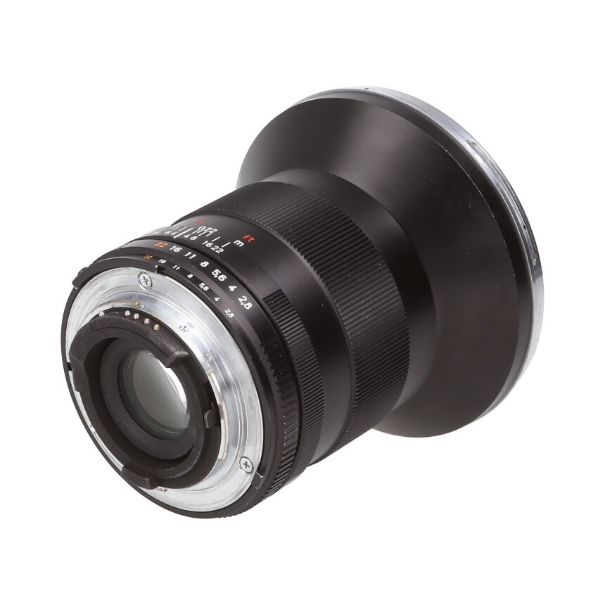 ZEISS Distagon 21F2.8 ZF.2 (Ai-S) ��B��