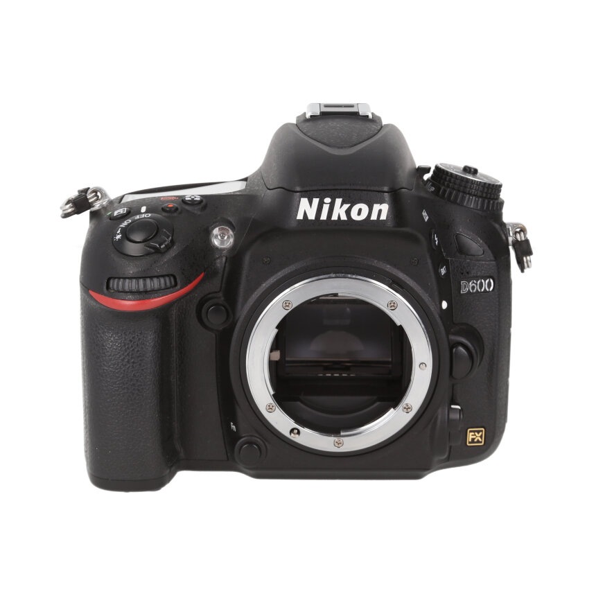 Nikon D600 ボディ トップカメラオンライン / 【中古】 ニコン(nikon) D600 ボディ