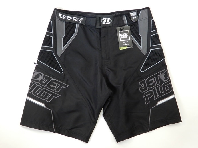 JET PILOT ��С��� ����ӥƥ������ܡ��ɥ��硼�ġ����顼��Black/Black   ������ �� 34 ���ݎ�  ���̽�ʬ����