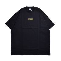 LOGO LABEL T-SHIRT [ UE52TR120X-1602 ] VETEMENTS / ȥ