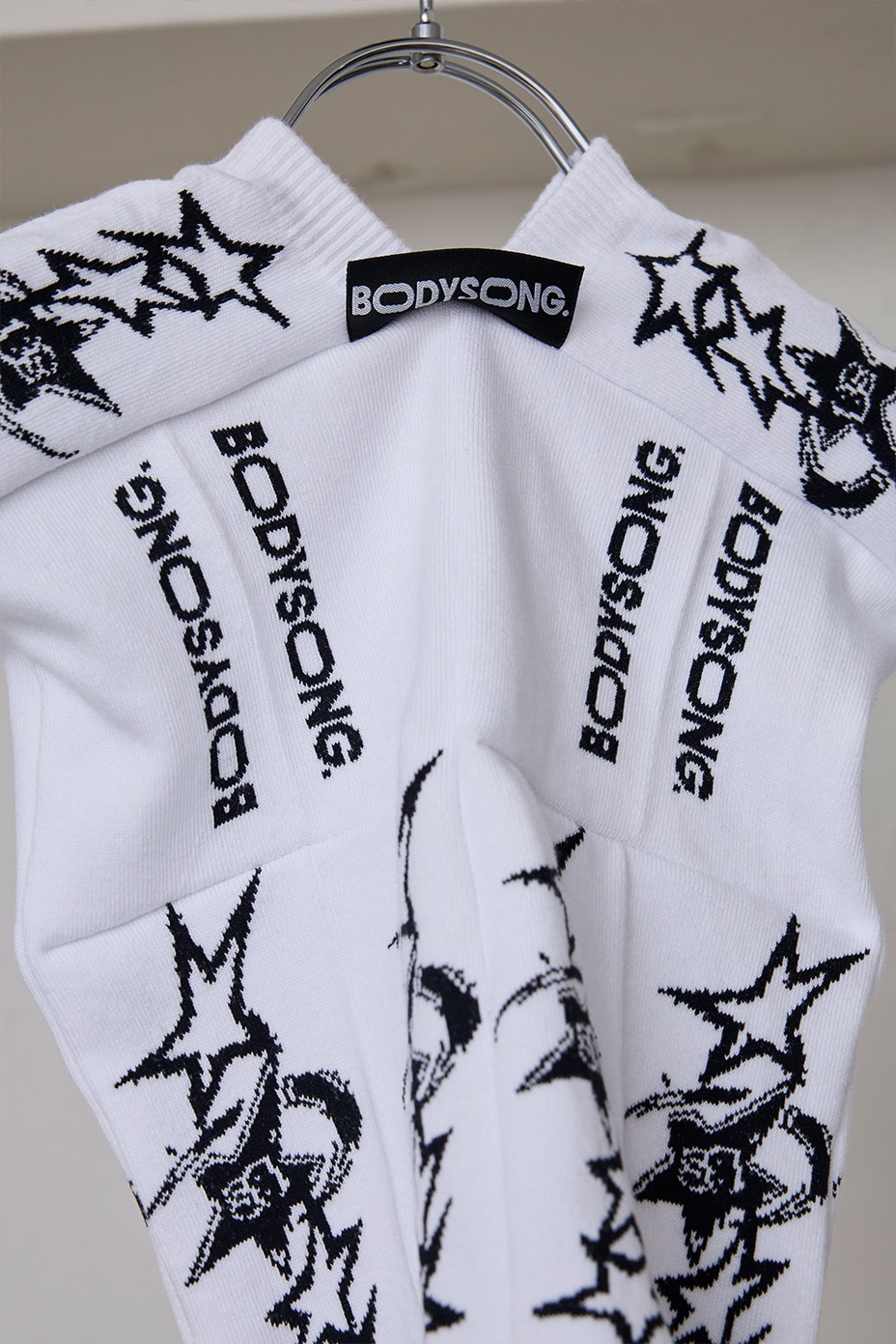 RECONSTRUCTED SOCKS! KNIT TOP [ BODYSONG / �ܥǥ����� ] BS260305
