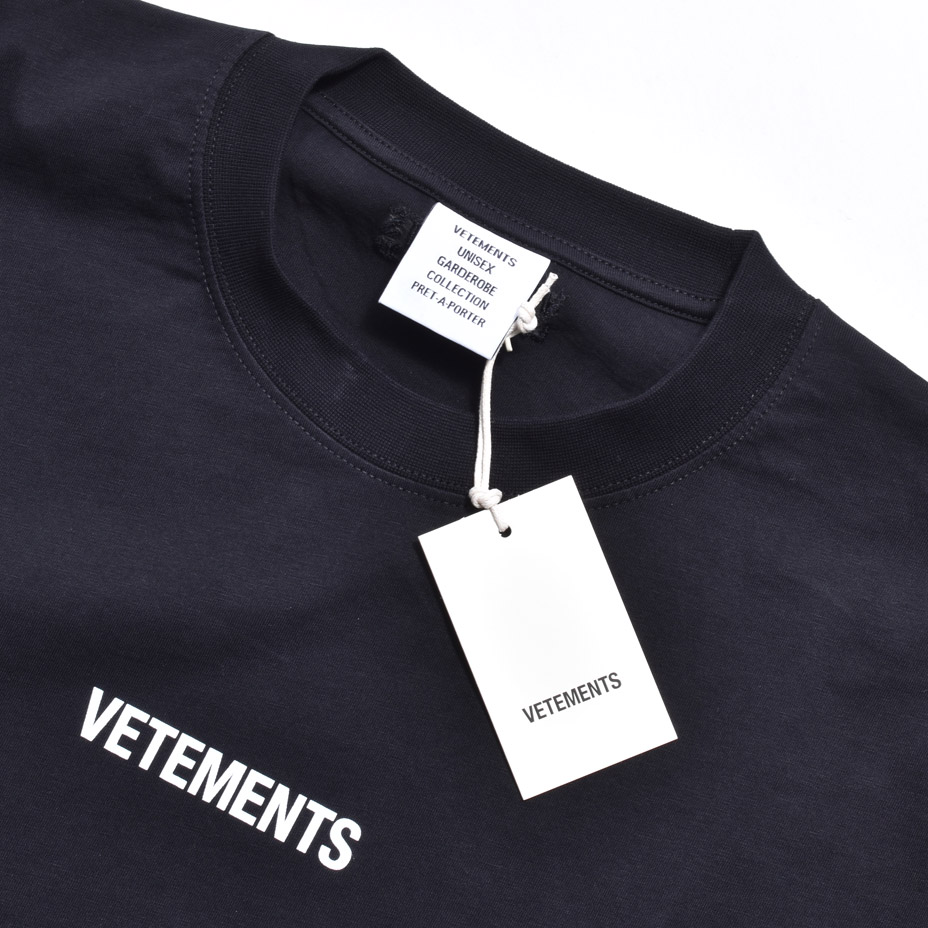 LOGO LABEL T-SHIRT [ UE52TR120B-1602 ] VETEMENTS / �����ȥ��
