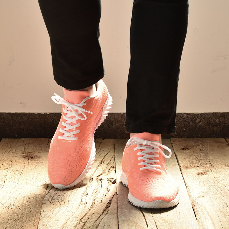 ���˥󥰥��塼�� [ Q31 ] SVEC / ����٥å�