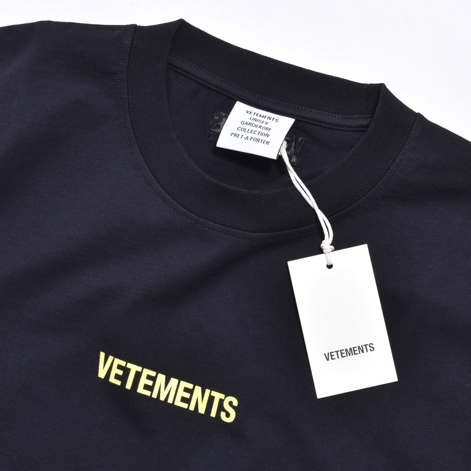 LOGO LABEL T-SHIRT [ UE52TR120X-1602 ] VETEMENTS / �����ȥ��