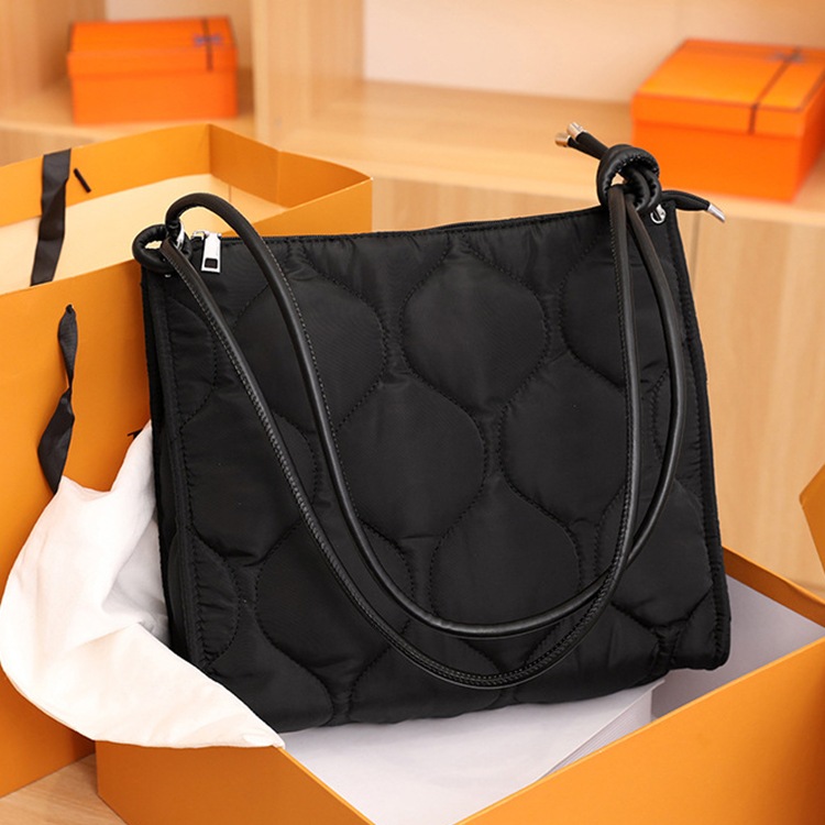 ����ƥ��� �������� �ȡ��ȥХå� [ BHZG001-5 ]