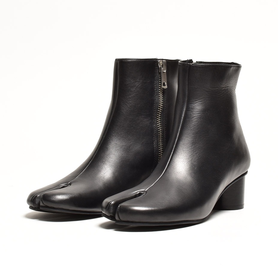 エンデヴァイス 42 レザー サイドジップブーツ 円柱ヒール endevice