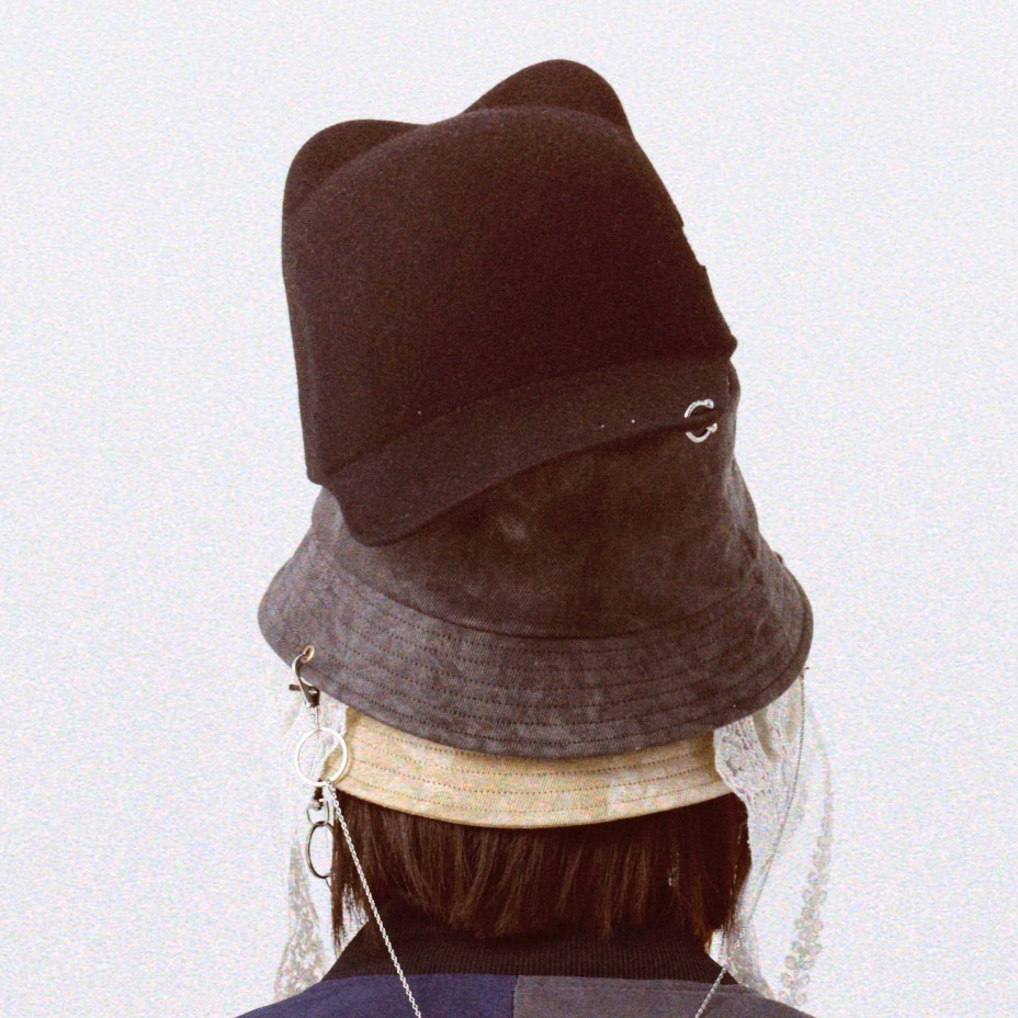EAR WOOL CAP / PIERCING / DAMAGE [ BS249703 ]  BODYSONG / ܥǥ